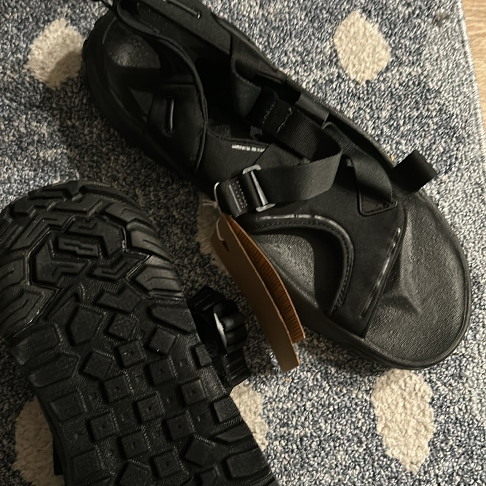 Nike Outdoor Cool Sandals - Picture 10 of 10